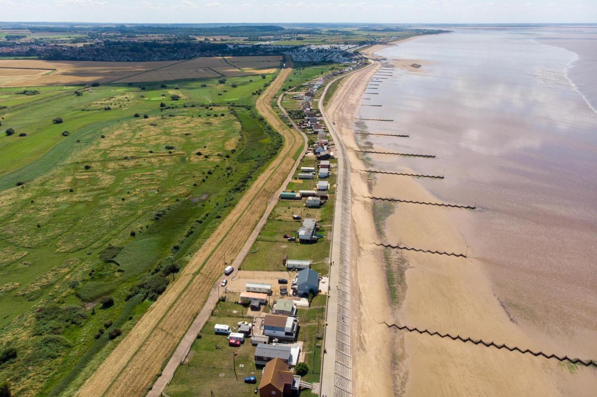 Homely Caravan At Manor Park, Nearby Hunstanton Beach In Norfolk Ref 23039T 外观 照片